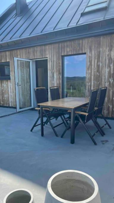 Fint Hus Naera Jaervsoebacken Villa Exteriör bild