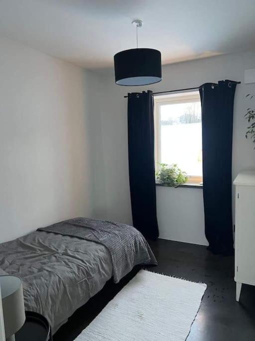 Fint Hus Naera Jaervsoebacken Villa Exteriör bild